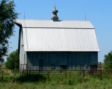 Pavelka farmstead barn from E