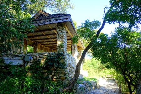 Pavilion - Isamu Taniguchi Japanese Garden - Zilker Botanical Garden - Austin, Texas - DSC09069