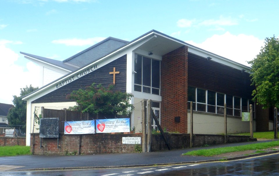 Paulsgrove Baptist Church, Woofferton Road, Paulsgrove (August 2017) (2)