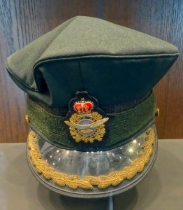Peaked cap, Air Force - Royal Canadian Military Institute - Toronto, Canada - DSC00346