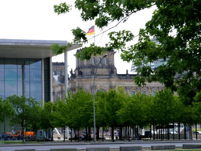 Paul-Löbe-Haus from Willy-Brandt-Straße 2019-06-28 03
