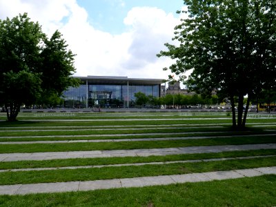 Paul-Löbe-Haus from Willy-Brandt-Straße 2019-06-28 01