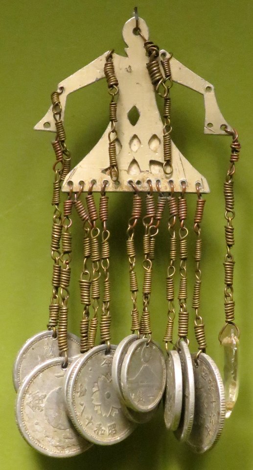 Pendant from Ilongot, the Philippines, Honolulu Museum of Art 8386.1