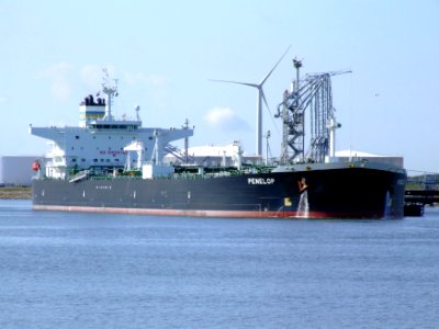 Penelop p27 at the '5e Petroleumhaven', Port of Rotterdam, Holland 08-Jul-2007