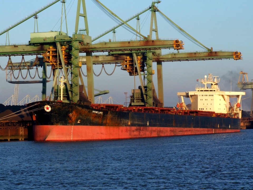 Penelope IMO 9120803 p06, Mississippi harbour, Port of Rotterdam, Holland 15-Dec-2007