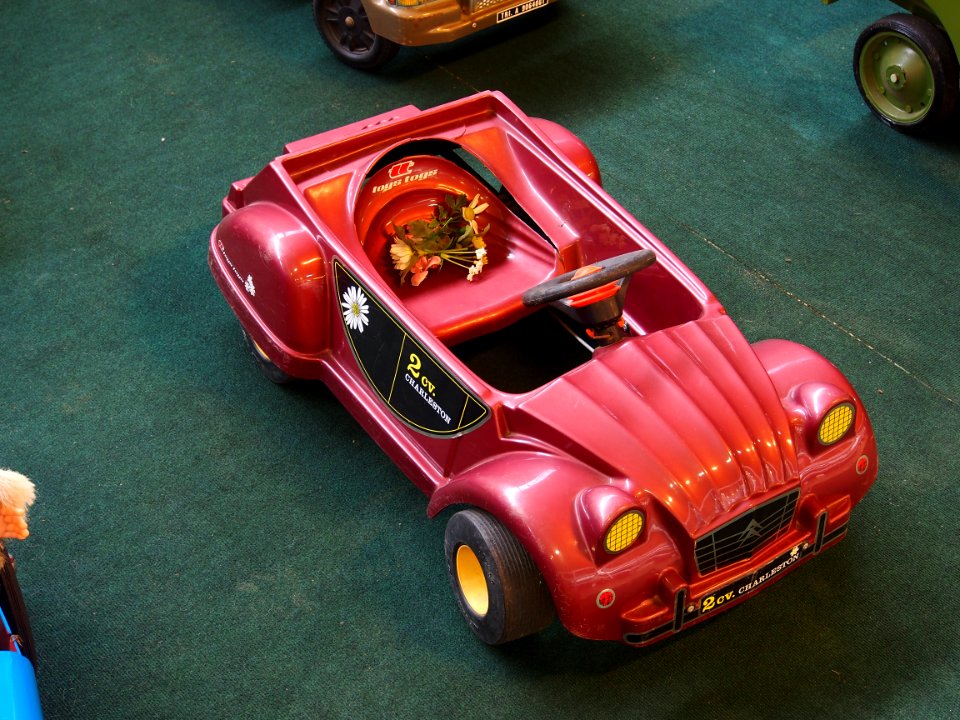 Pedal car at the Musée Automobile de Vendée pic-013
