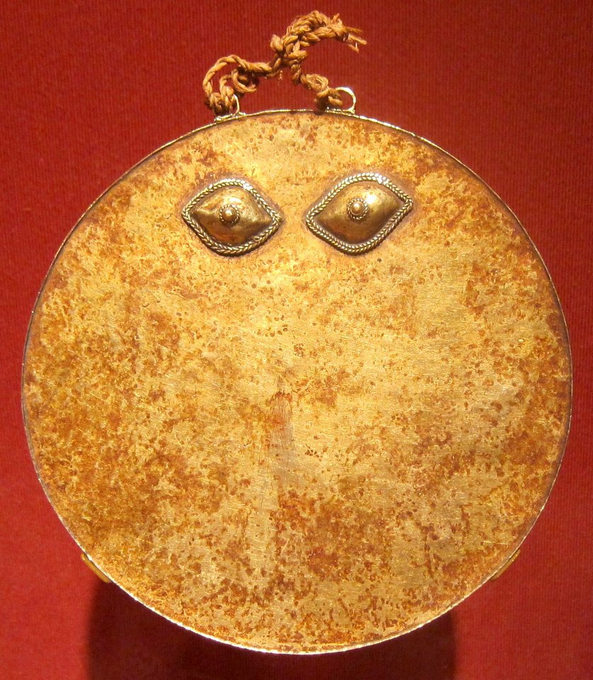 Pectoral (karse), Southeast Moluccas, Moa Island, 14th-15th century, gold alloy, HAA