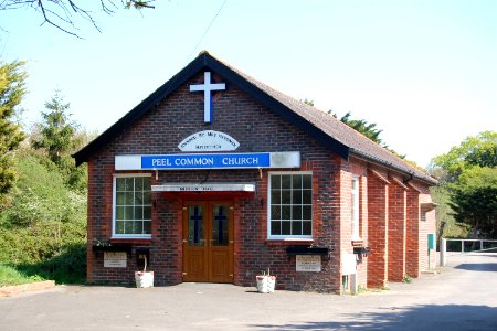 Peel Common Mission Church, Newgate Lane, Peel Common, Fareham (April 2019) (10)
