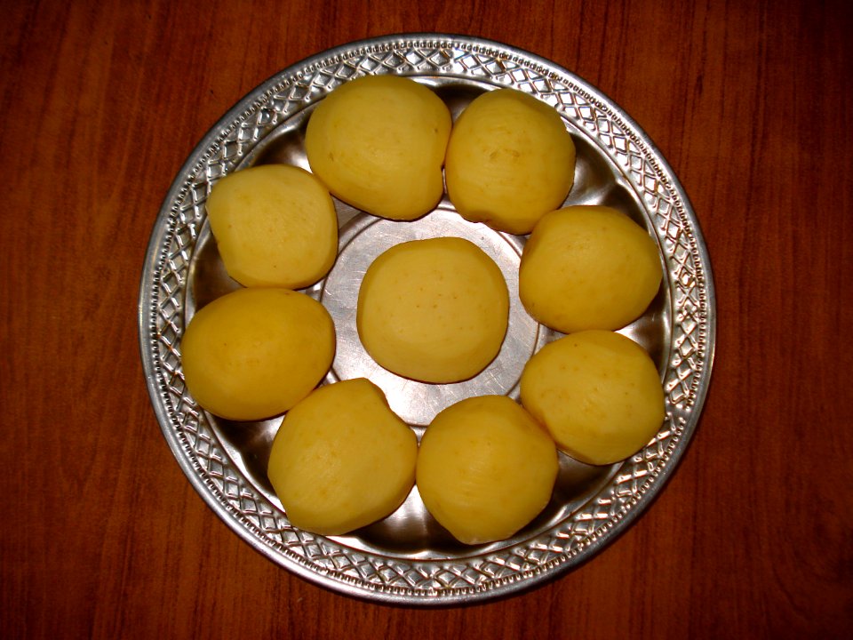 Peeled and Pricked Aaloo