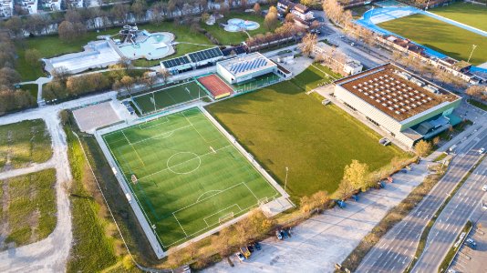 Paul-Horn-Arena und Freibad in Tübingen