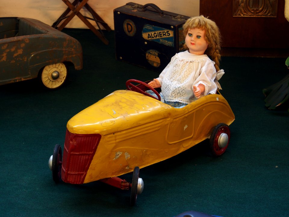 Pedal car at the Musée Automobile de Vendée pic-009