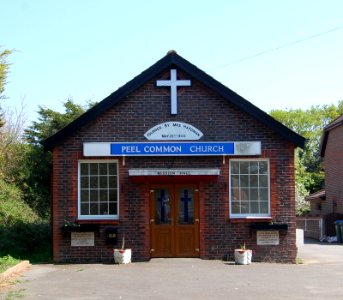 Peel Common Mission Church, Newgate Lane, Peel Common, Fareham (April 2019) (6)