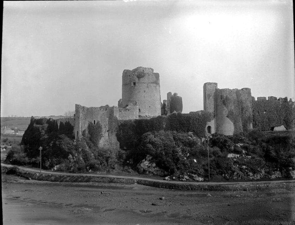 Pembroke castle (1294086)