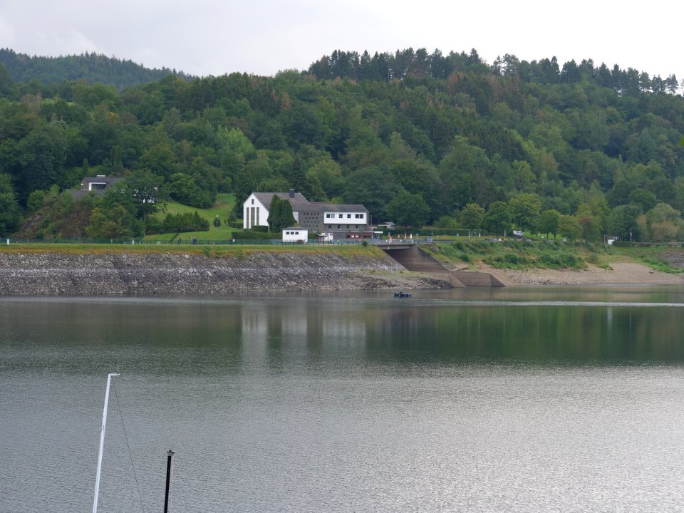 Paulushofdamm 01