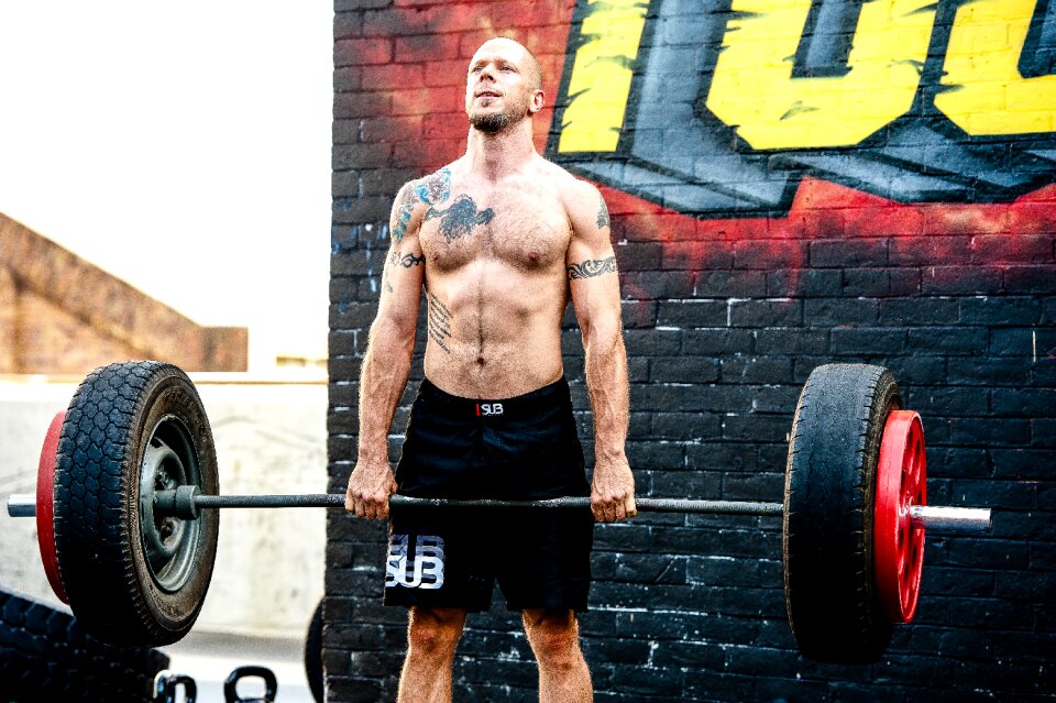 Weightlifting gym lifting