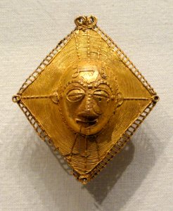 Pendant, 1900s, Guinea Coast, Ivory Coast, probably Baule people, gold - Cleveland Museum of Art - DSC08768