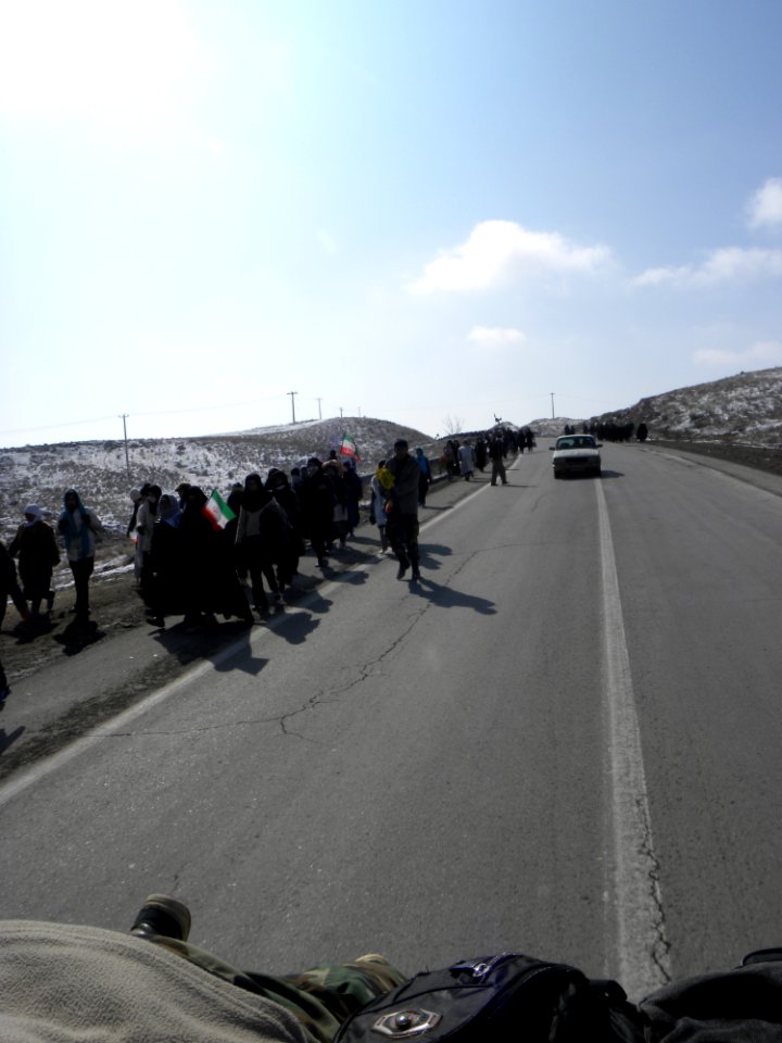 Pedestrian pilgrims from Nishapur to Mashhad(23)