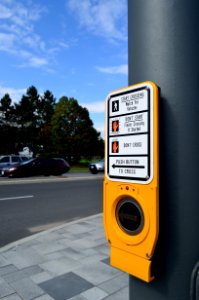PedestrianSignalPushButton3