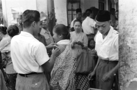 Pasar Tjikini. Vaccinatie, Bestanddeelnr 3264