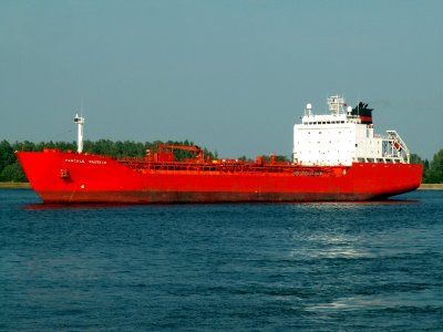 Pascale Knutsen leaving Port of Rotterdam, Holland 22-Jun-2005