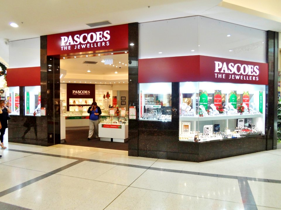 Pascoes the Jewellers Riccarton 2013 front
