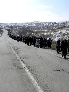 Pedestrian pilgrims from Nishapur to Mashhad(27)