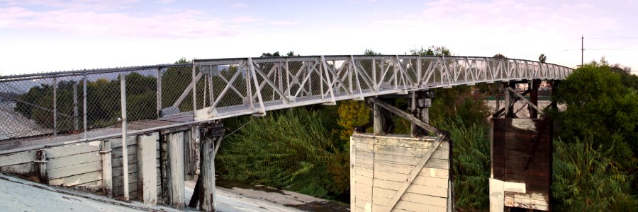 Pedestrian bridge at Sunnynook Drive 2016-11-19
