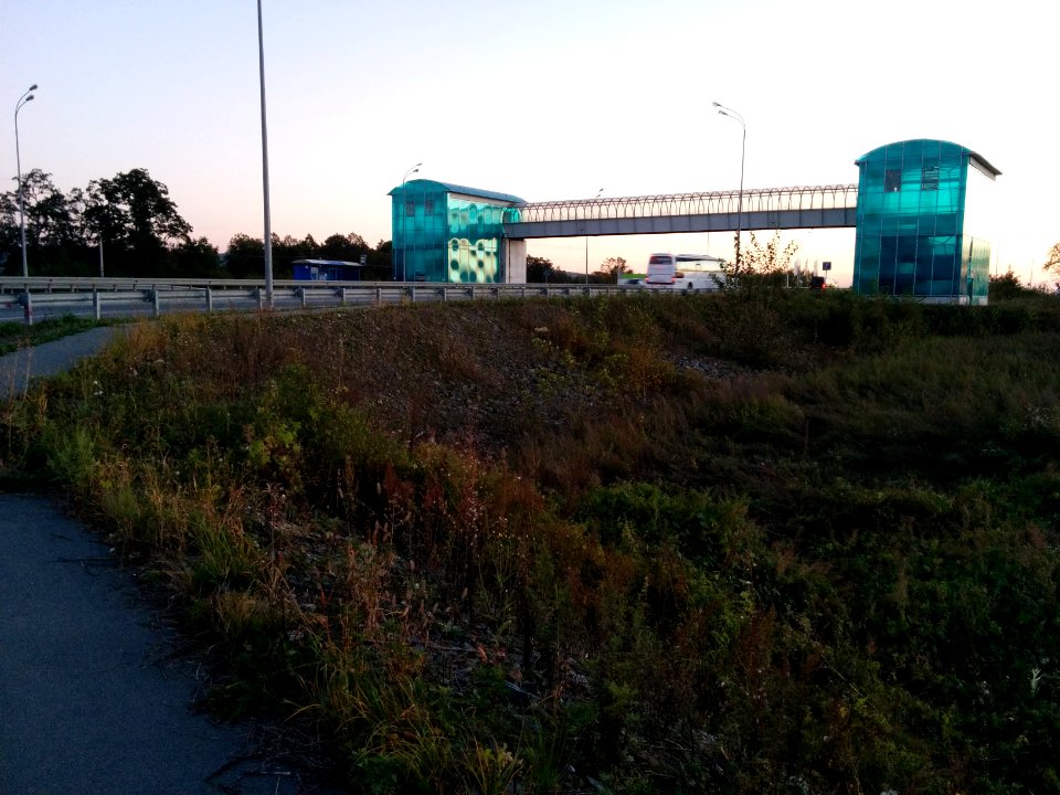 Pedestrian bridge from Vladivostok International Airport 03
