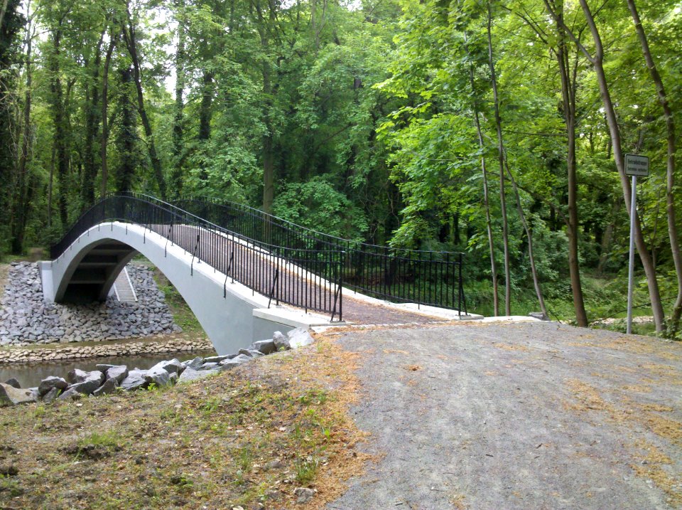 Pegauer Albert-Hain-Brücke am Elsterradweg im Mai 2016