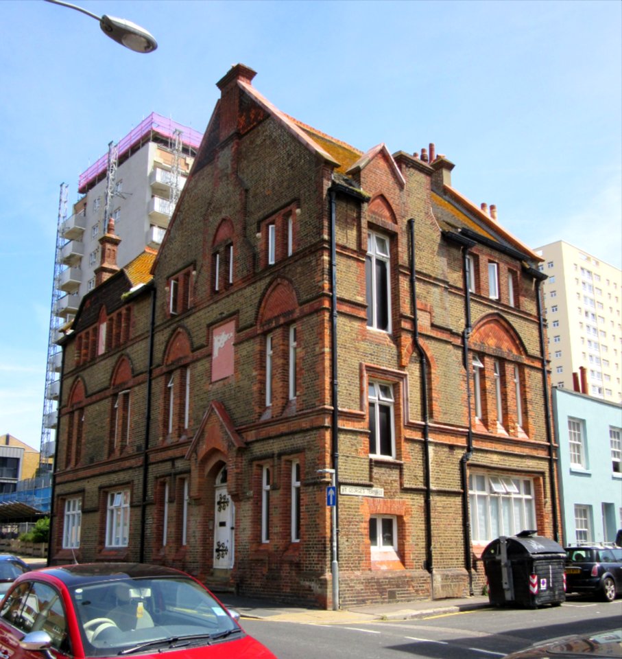 Pelham Institute, Upper Bedford Street, Brighton (NHLE Code 1381050) (July 2015) (2)