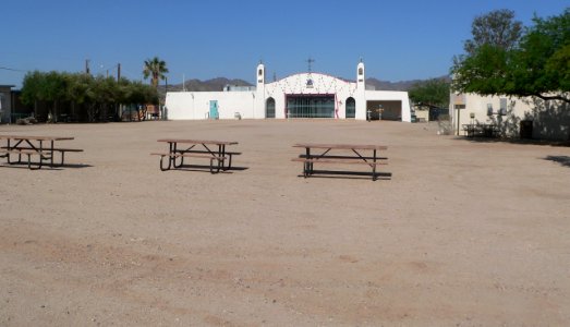 Pascua Cultural Plaza from E 1