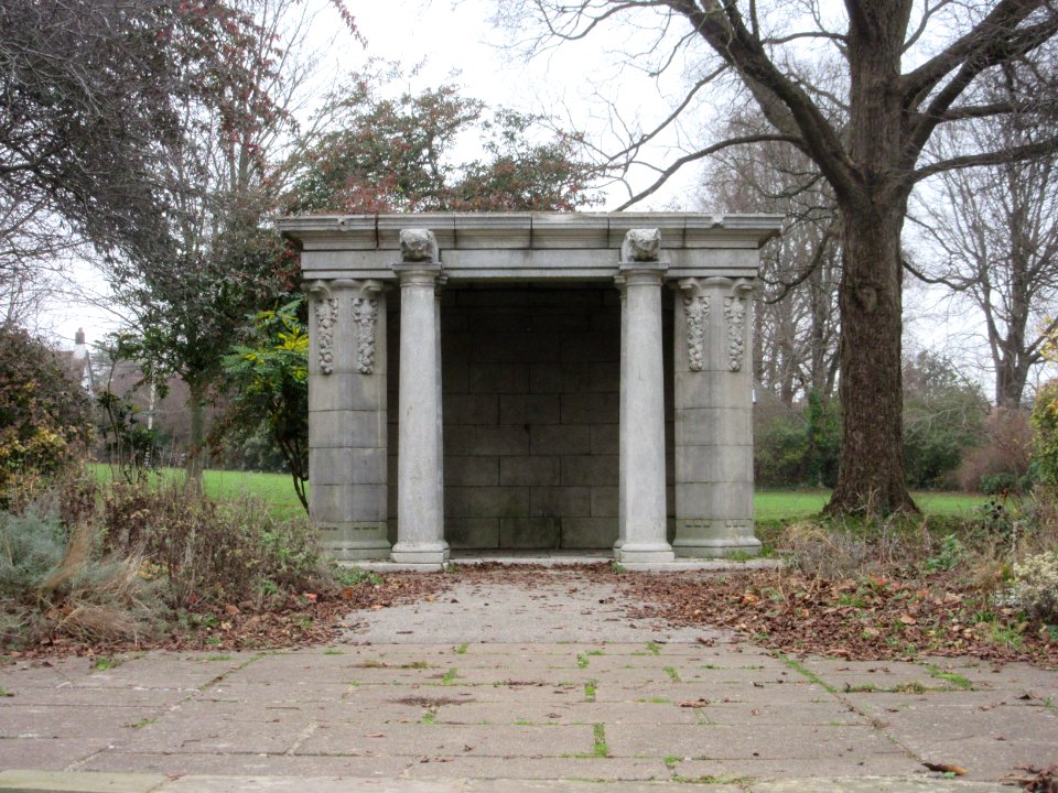 Patcham Peace Gardens, Old London Road, Patcham (December 2016) (7)