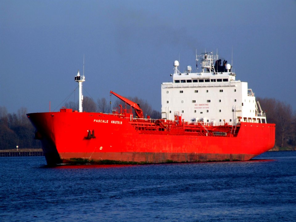 Pascale Knutsen IMO 9070905 near Velsen, Holland 17-Nov-2007