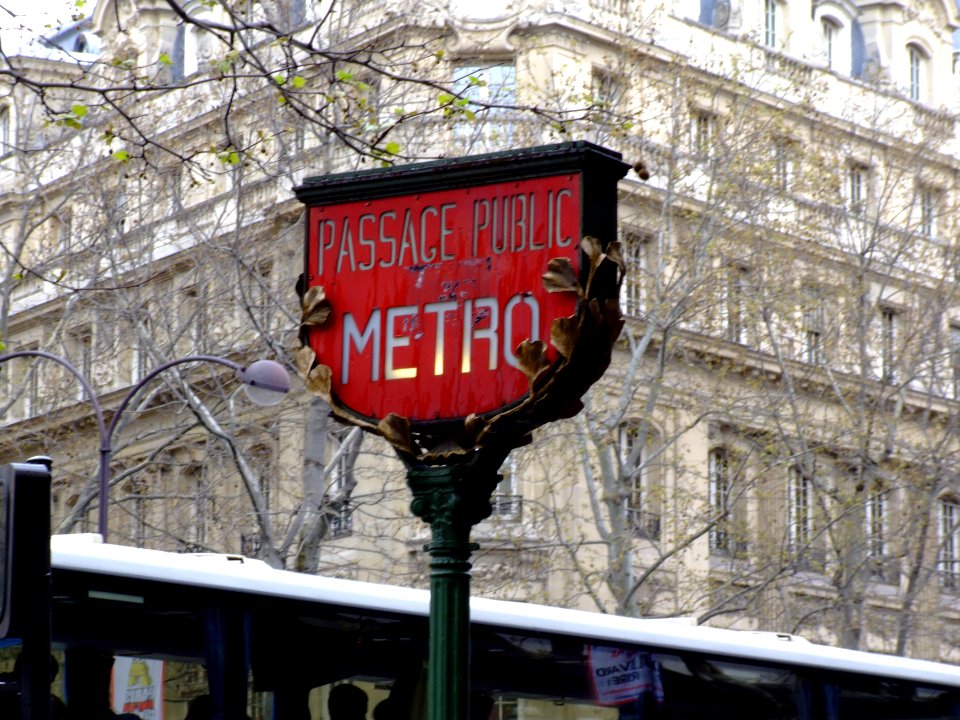 Passage public Metro