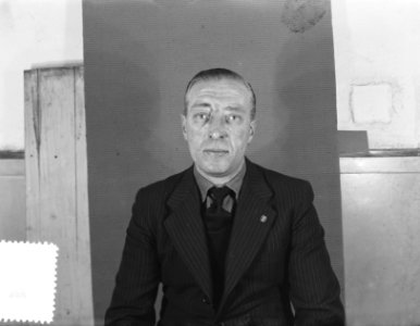 Pasfoto centraal magazijn, Bestanddeelnr 906-1834