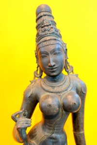 Parvati, Southern India, 15th century AD, bronze - Östasiatiska museet, Stockholm - DSC09397