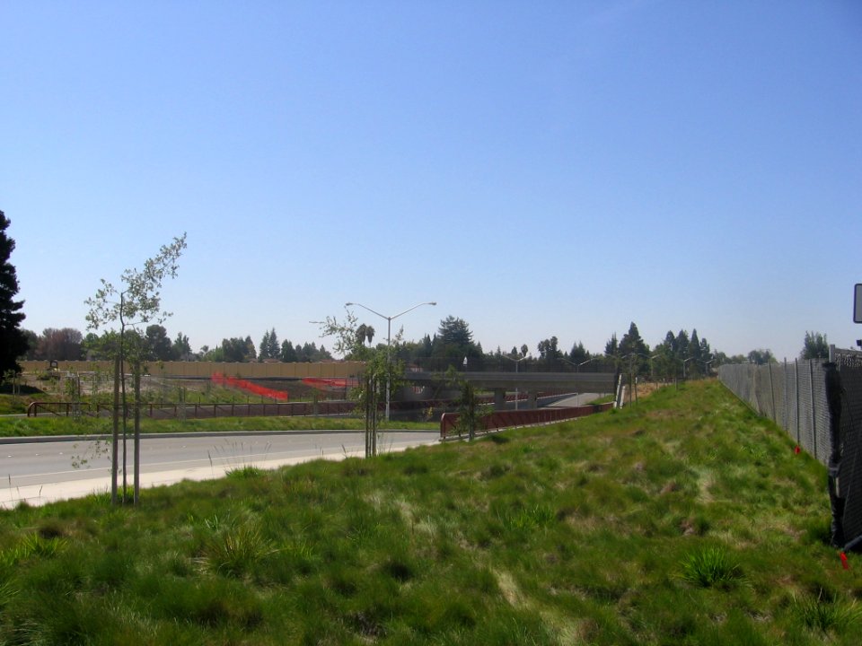 Paseo Padre overpass construction 0911