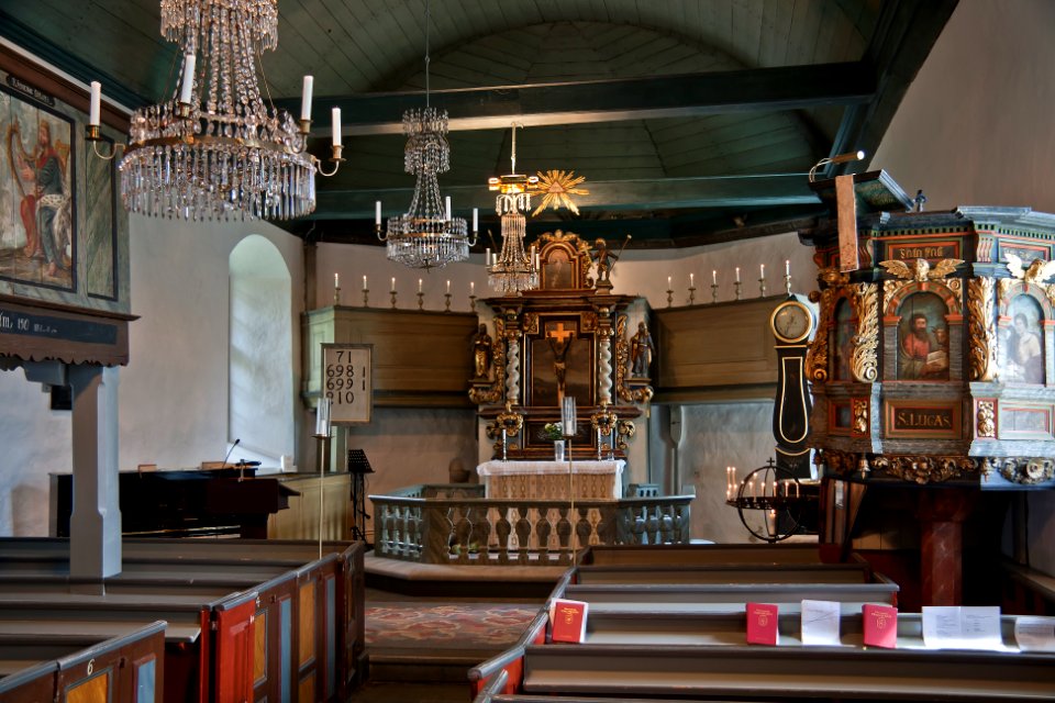 Partille kyrka looking east