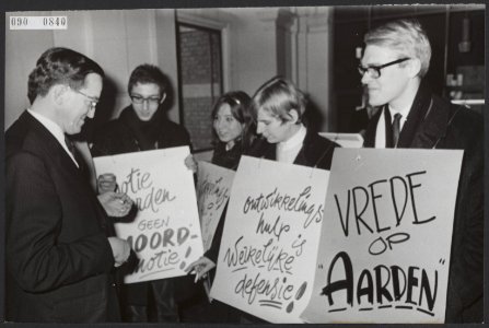 Partijraden, compromissen, radicalen, K VP, Bestanddeelnr 090-0840