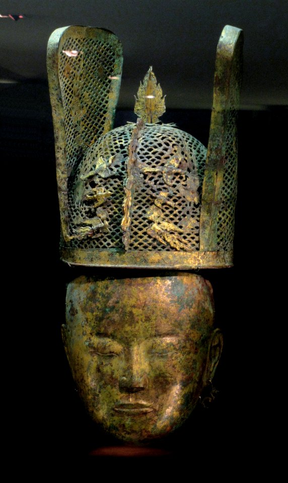 Parure funéraire masculine. Liao (907 – 1125). Musée Cernuschi