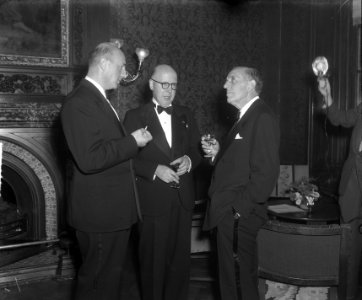 Paul Hoffman, administrateur van het Marshall-plan een dag in ons land. Door min, Bestanddeelnr 904-2482