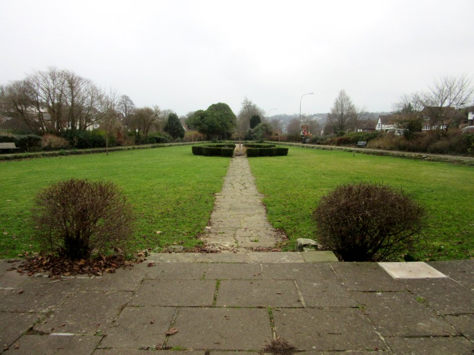 Patcham Peace Gardens, Old London Road, Patcham (December 2016) (8)