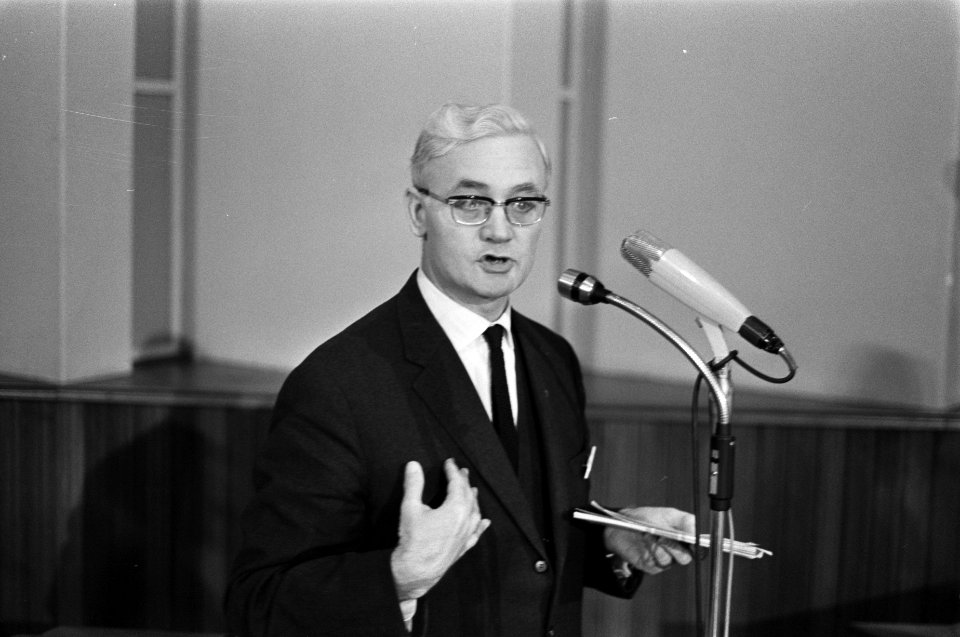 Pastoraal Concilie in Noordwijkerhout. Professor Schillebeeckx, Bestanddeelnr 923-1297