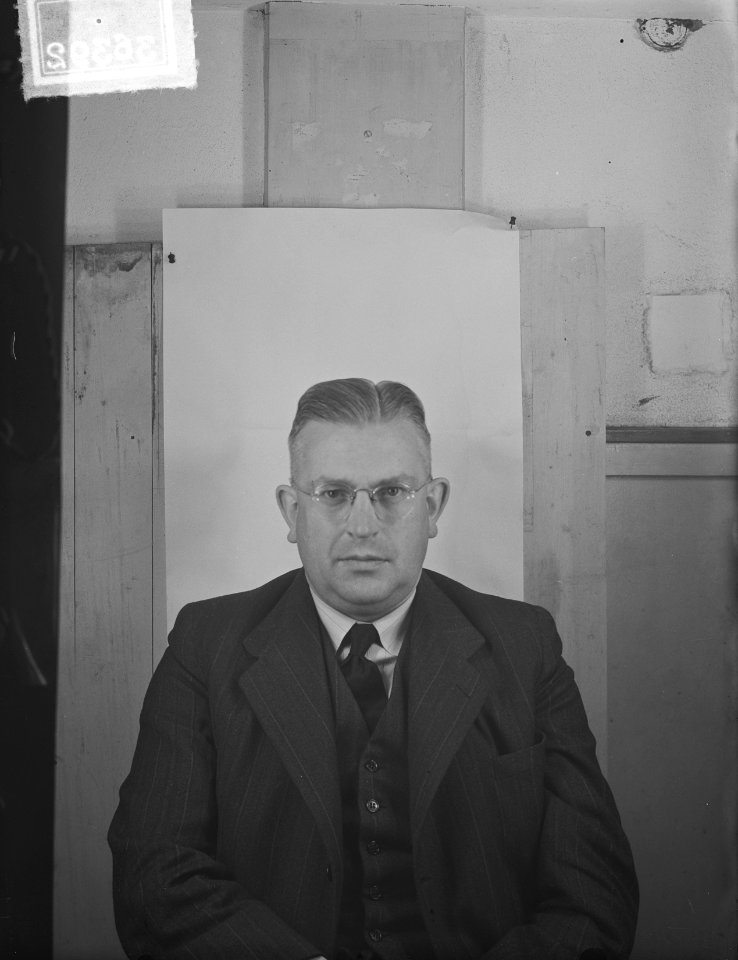 Pasfoto's, Bestanddeelnr 903-6392