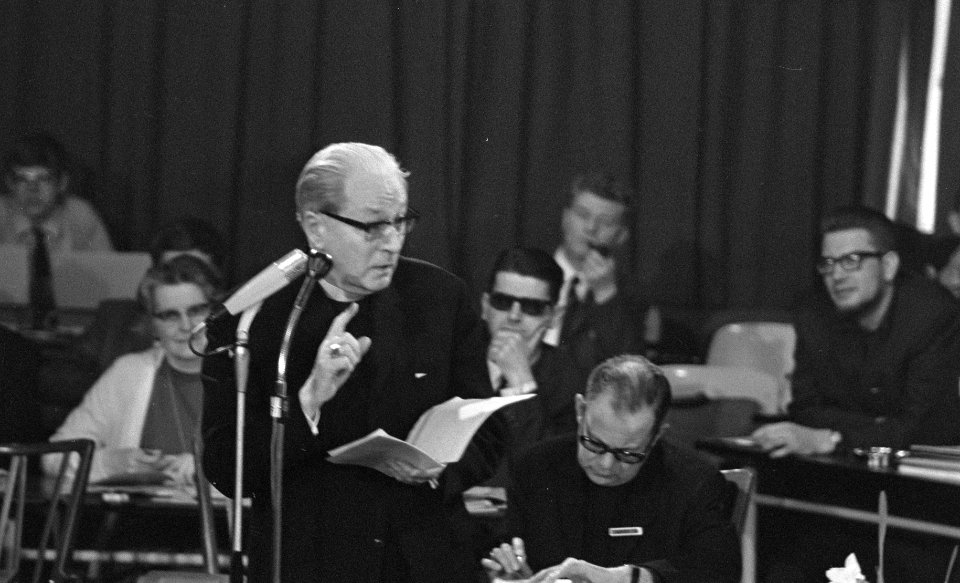 Pastoraal Concilie te Noordwijkerhout, 2e dag kardinaal B.J. Alfrink, Bestanddeelnr 922-2855