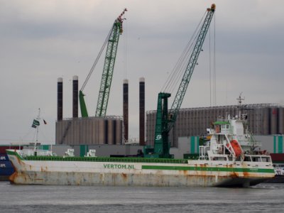 Patron (ship, 2008), IMO 9376464, Port of Antwerp pic7