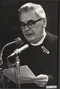 Pastoraal Concilie in Noordwijkerhout. Plenarie vergadering. De bisschop van Roe, Bestanddeelnr 044-0146
