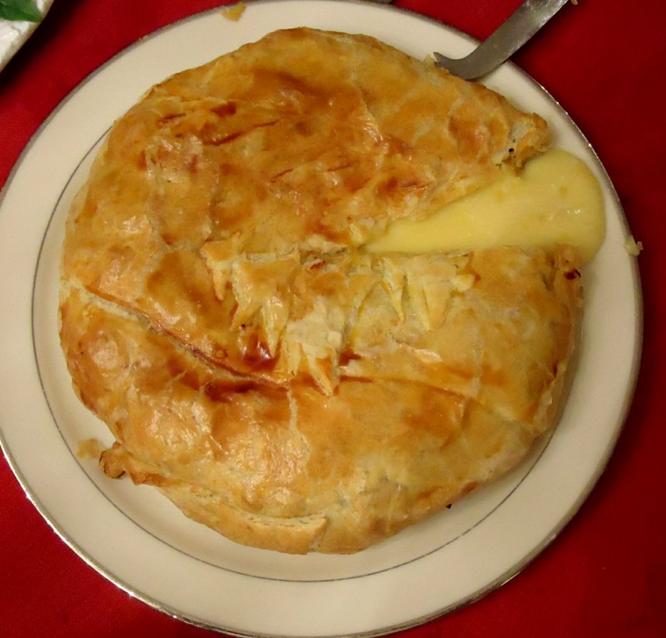 Party food dish 7 cheese baked dessert