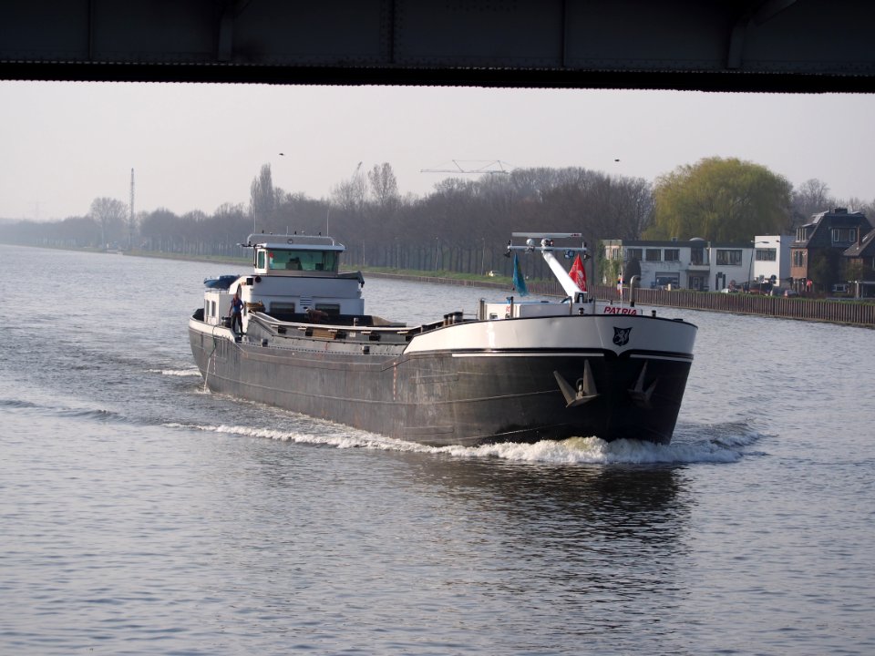 Patria - ENI 02204298, Amsterdam-Rijnkanaal, pic3