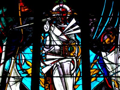 Patrick Reyntiens window (detail), Marden